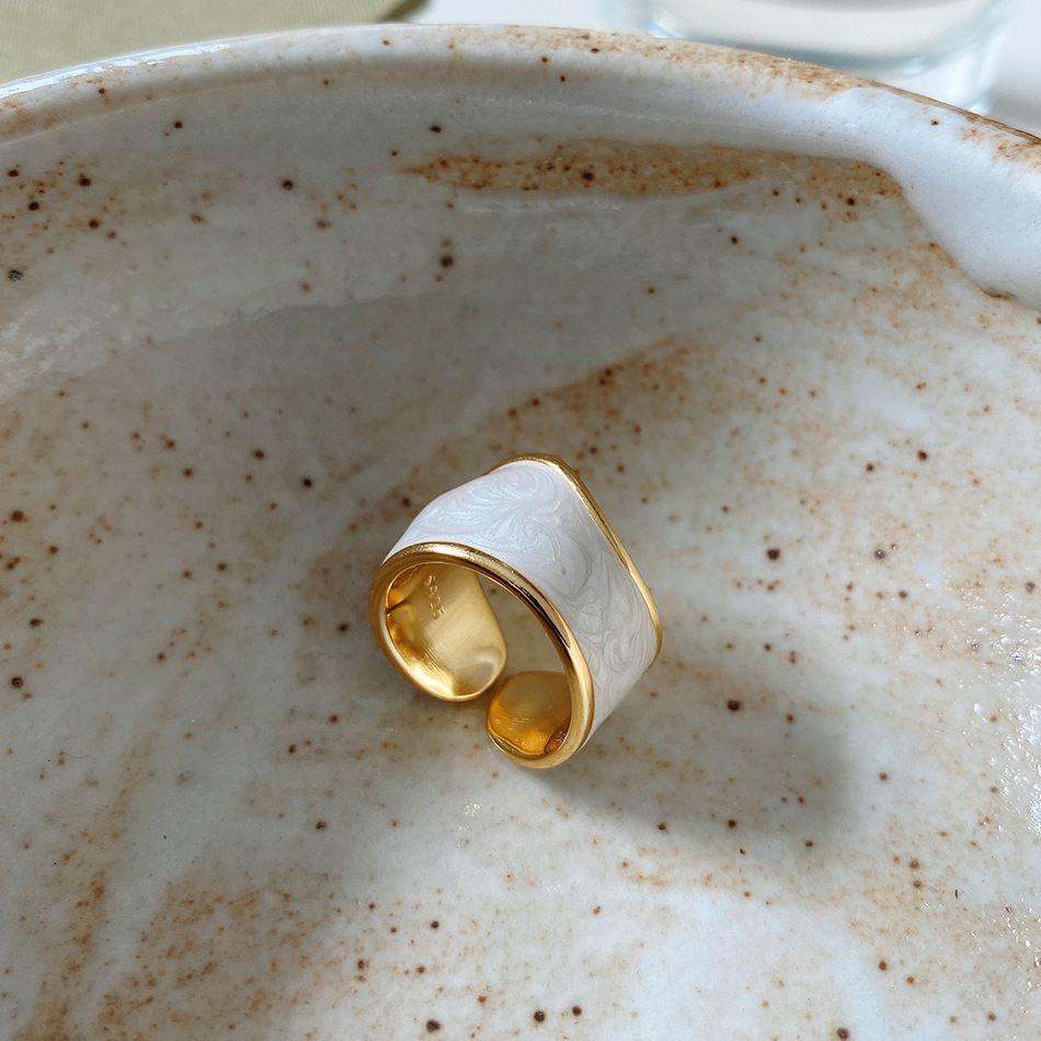 white enamel bread 925 sterling silver adjustable ring